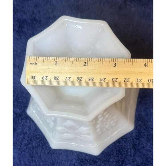 Vintage Milk Glass Pedestal Vase Grape & Leaf Design 6" - Picture 3 of 6